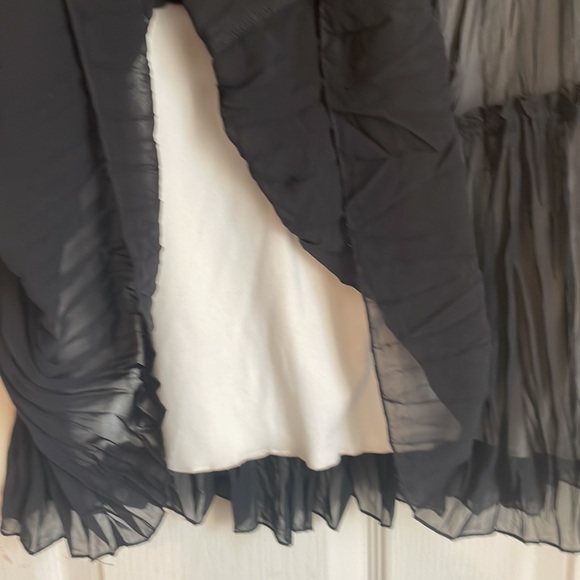 L White House Black Market Midi length skirt - Picture 2 of 2